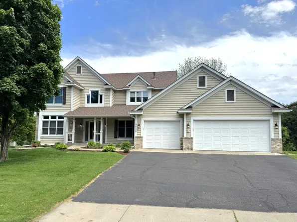 8658 Upland Ln N, Maple Grove, MN 55311