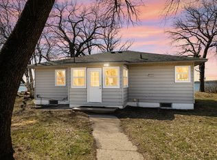 1095 Belview Rd, South Haven, MN 55382