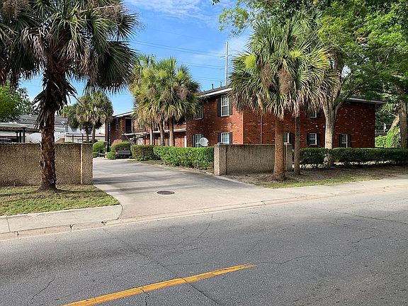 4th image of 4507 Oakview Dr
