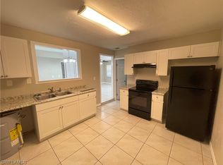 566-568 Figuera St, Fort Myers, FL 33905