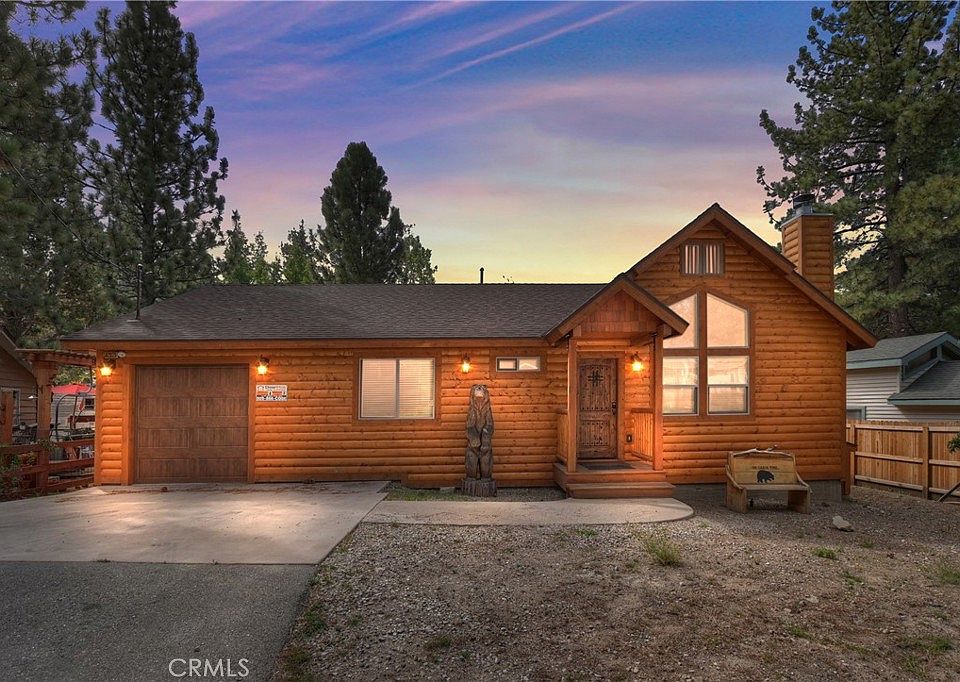 1st image of 42925 Sunset Dr