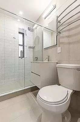 Rented by REAL New York | media 11