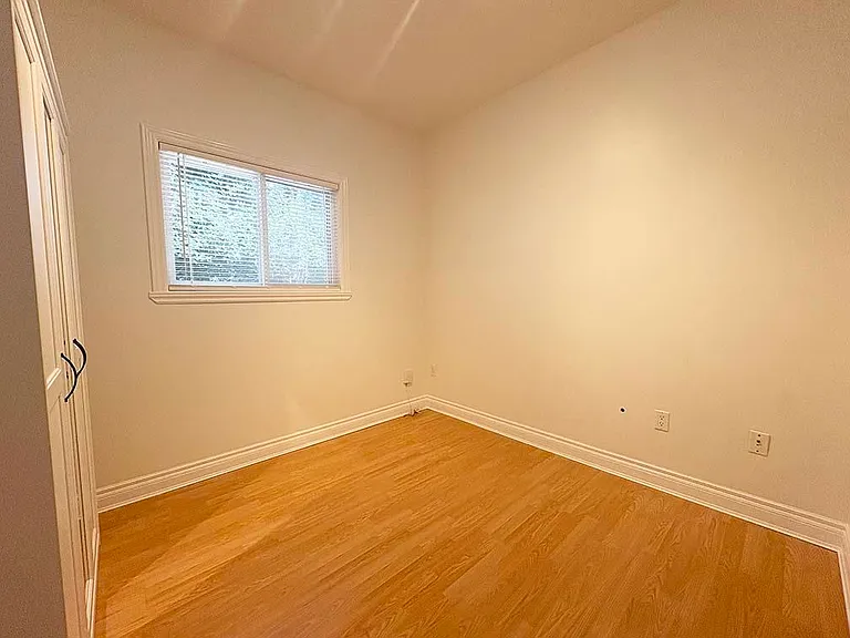 8144 Wedgewood St — Photo 9