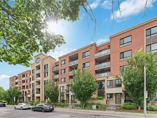 316 Bruyere St #502, Ottawa, ON K1N 0C3