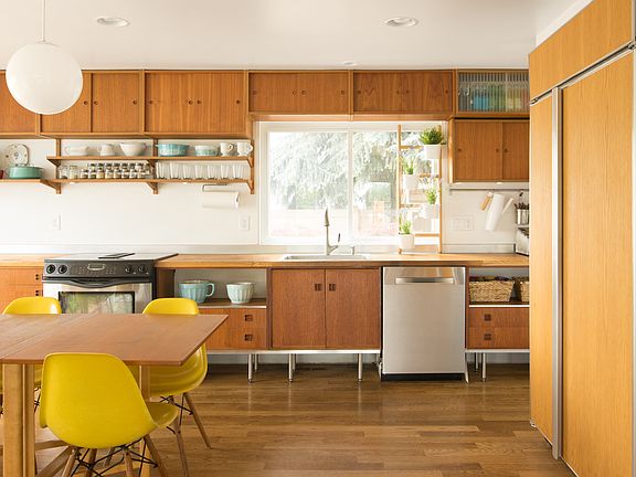 Kitchen Main