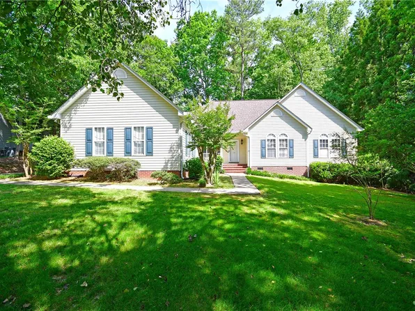 129 Coachman Dr, Anderson, SC 29625
