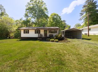 402 Forrest St, Hillsborough, NC 27278