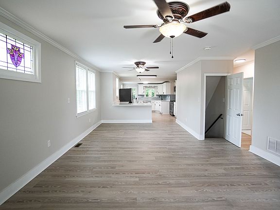 2nd image of 100 Linhigh Ave