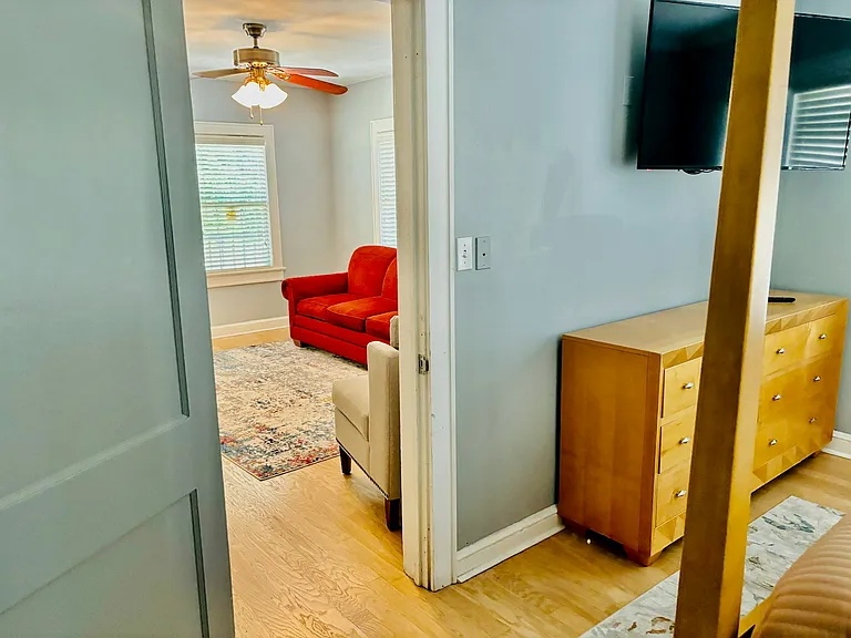 538 E Park Ave #104 — Photo 5