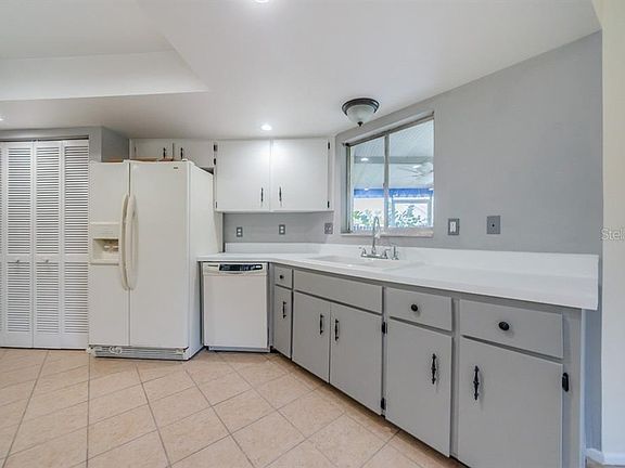 2nd image of 2446 Orangepointe Ave