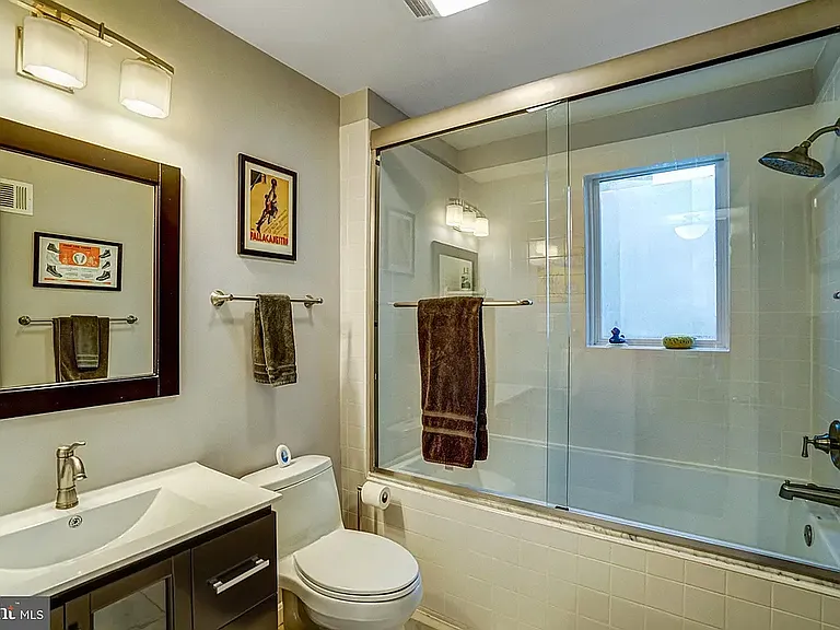 5223 Yorktown Blvd — Photo 17
