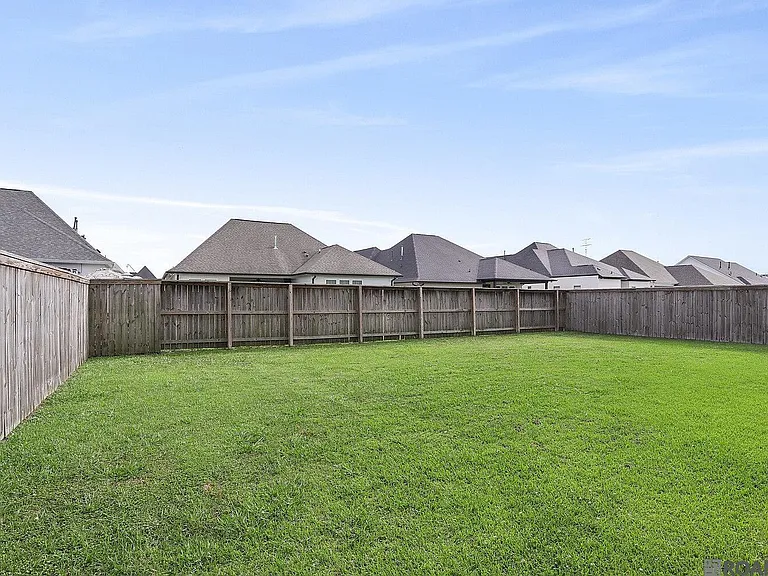 4361 Boulonnais Ave — Photo 17