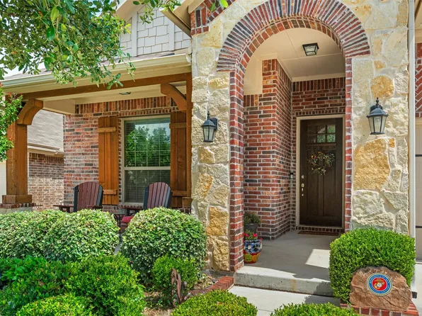 5648 Salt Springs Dr, Fort Worth, TX 76179