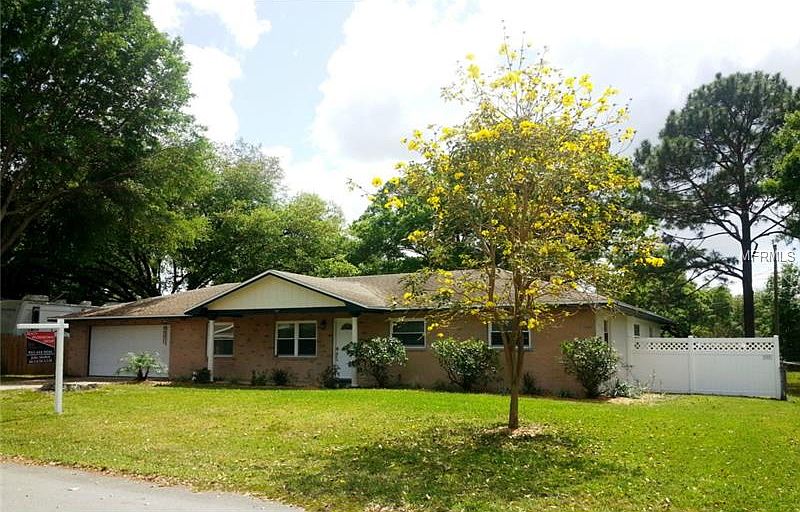1st image of 309 Greenwoods Ln