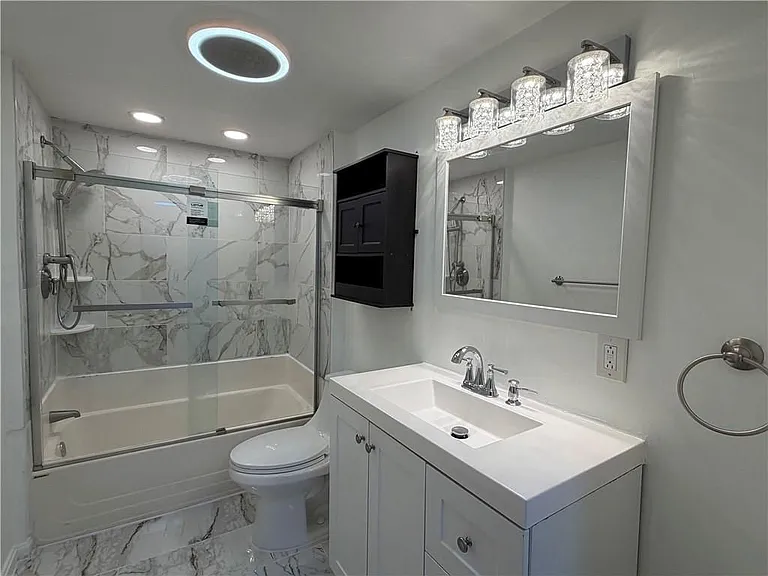 38 Marion Ave — Photo 14
