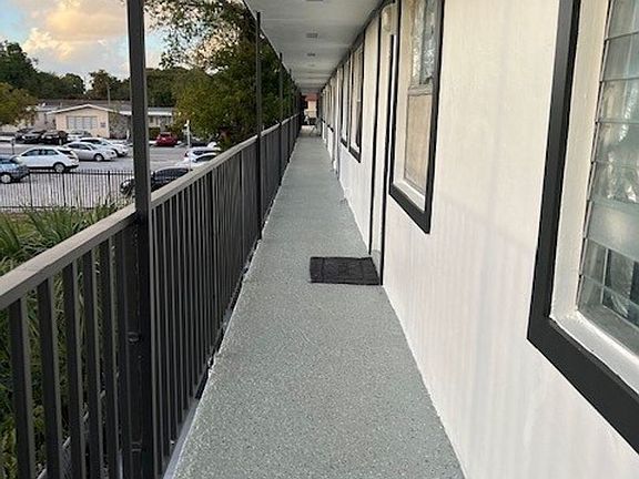 4th image of 2300 Madison St #107