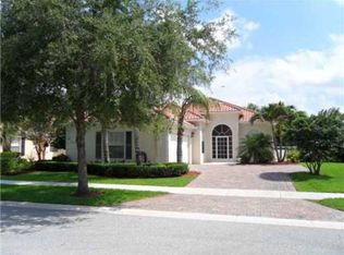 8362 Dominica Pl, Wellington, FL 33414