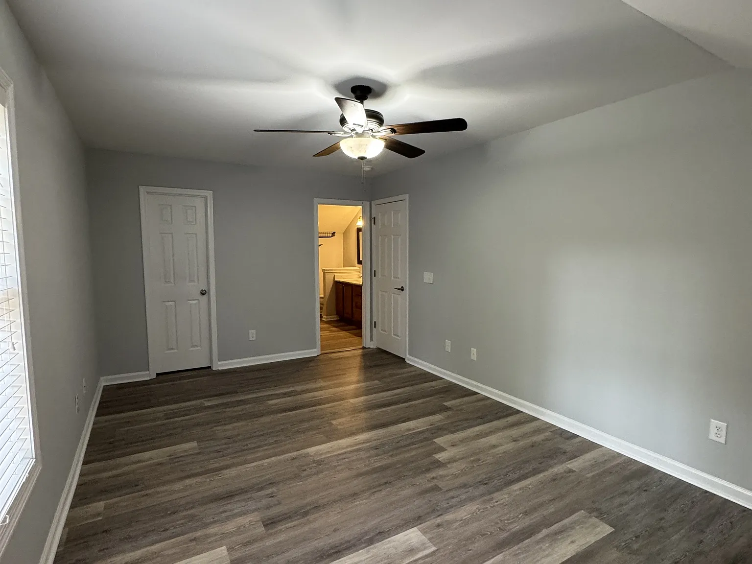4529 Farm Lake Drive - 1 — Photo 4
