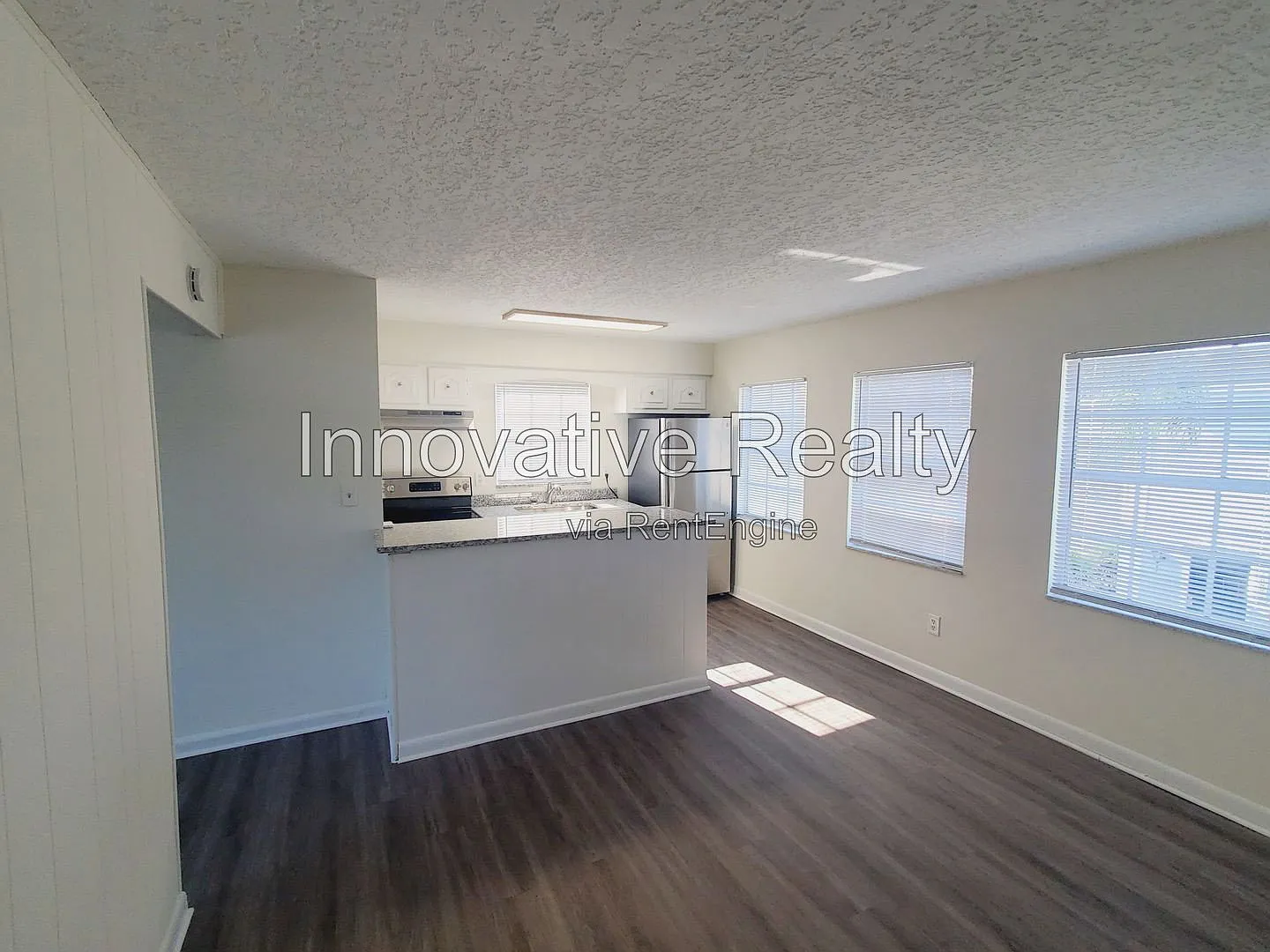 1 bed, 1.0 bath, 540 sqft, $1,195 — Photo 1
