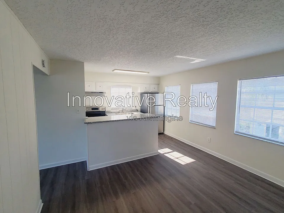 5266 Davisson Ave