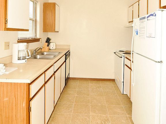 Spacious Kitchen