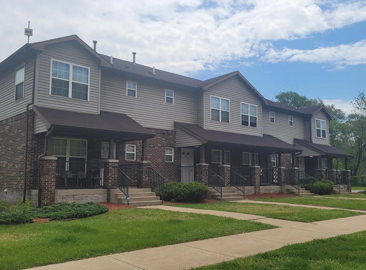 Rhode Island St, Gary — Photo 2