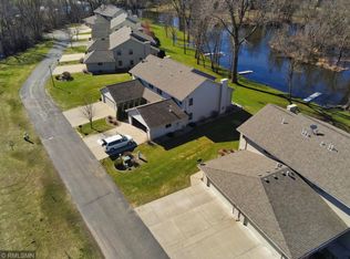 525 W Riverview Dr, Waterville, MN 56096