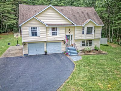 33 Barrington Drive, Gansevoort, NY, 12831
