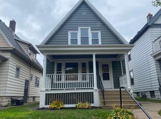 320 E Montana St, Milwaukee, WI 53207