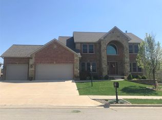 3002 W Wessex Dr, Peoria, IL 61615