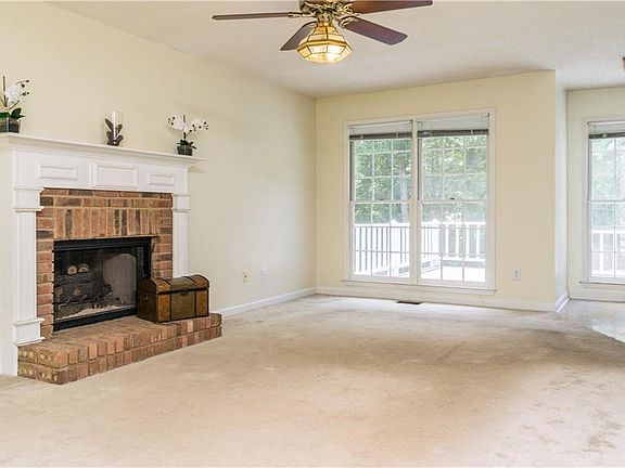 2nd image of 137 Crown Dr