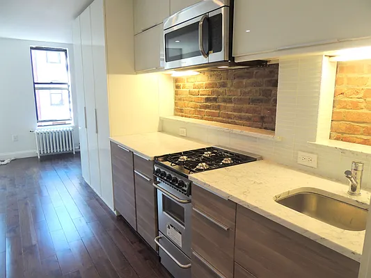 Rented by J Misrahi Realty Corp | media 6