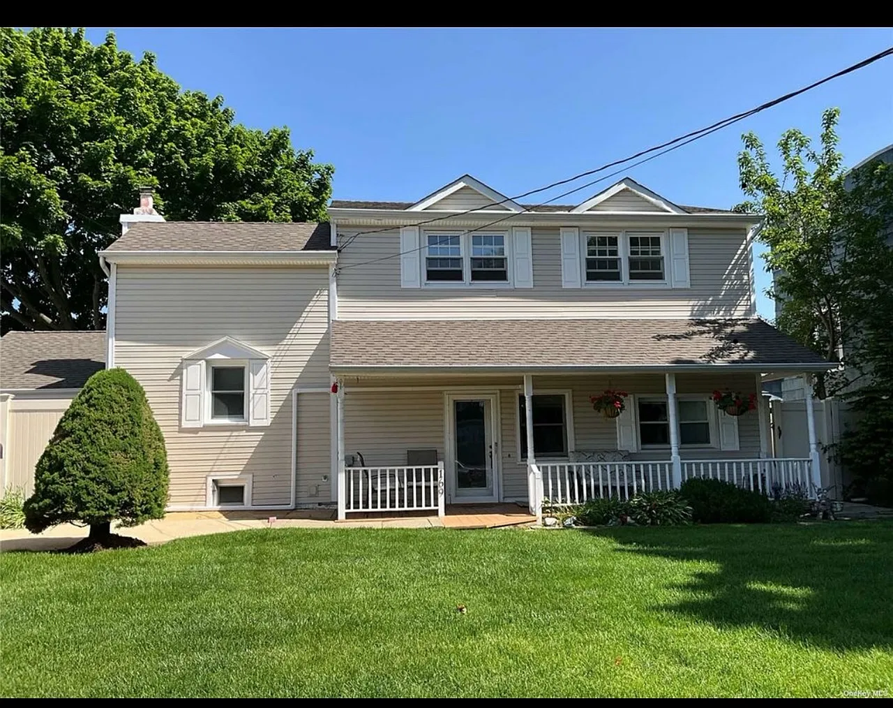 5 bed, 2.5 bath, 1425 sqft, $4,950 — Photo 1