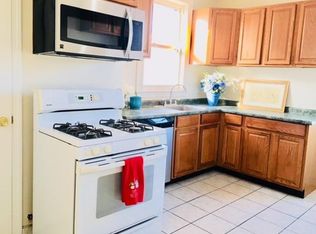 110 Branch St UNIT 8, Lowell, MA 01851