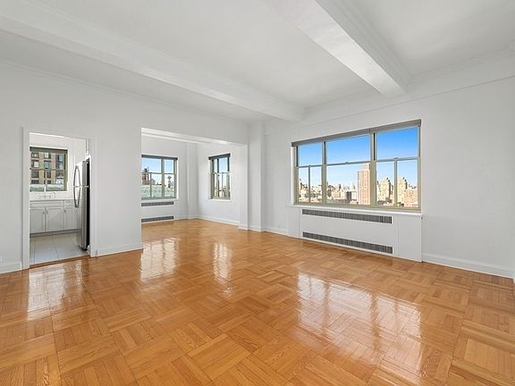 4th image of 295 Central Park W APT 18D