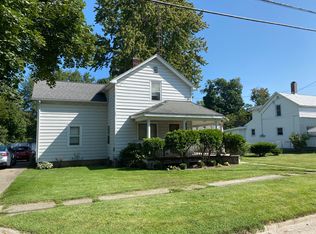 44 Henry St, Coldwater, MI 49036