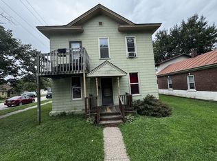 1226 7th St S, La Crosse, WI 54601