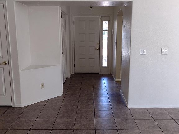 4th image of 4436 Crimson Leaf Dr