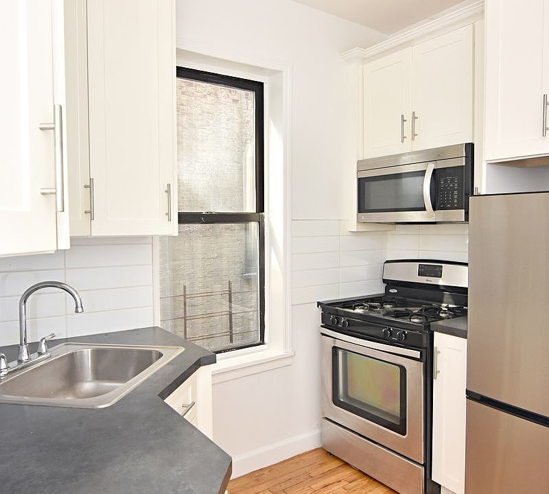 1st image of 145 Edgecombe Ave APT B4