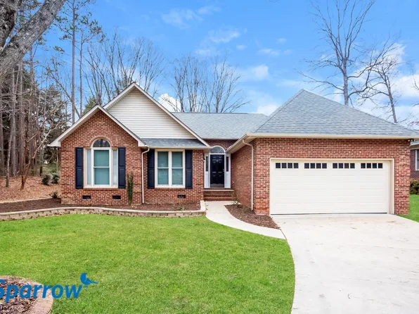 1105 Thoroughbred Pl NW, Concord, NC 28027