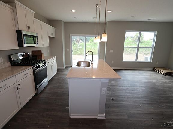 5th image of 5587 Callaway Dr #144