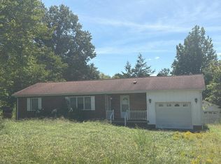 1437 Sandy Cross Rd, Burlington, NC 27217