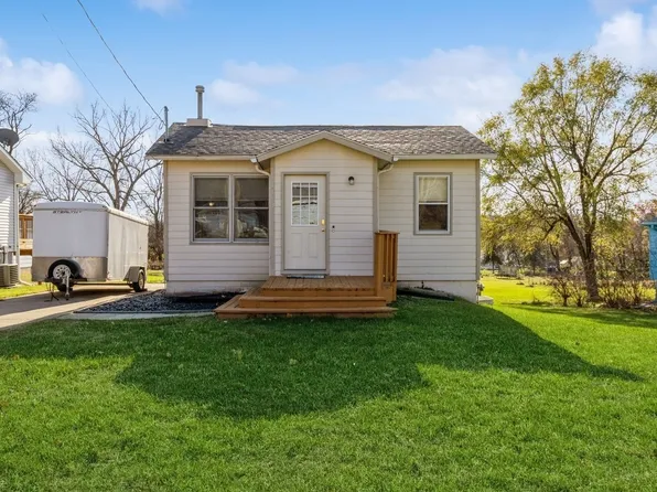 1103 E Emma Ave, Des Moines, IA 50315