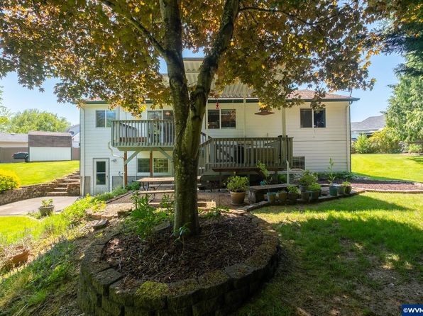 584 NW Gavin Ct, Dallas, OR 97338