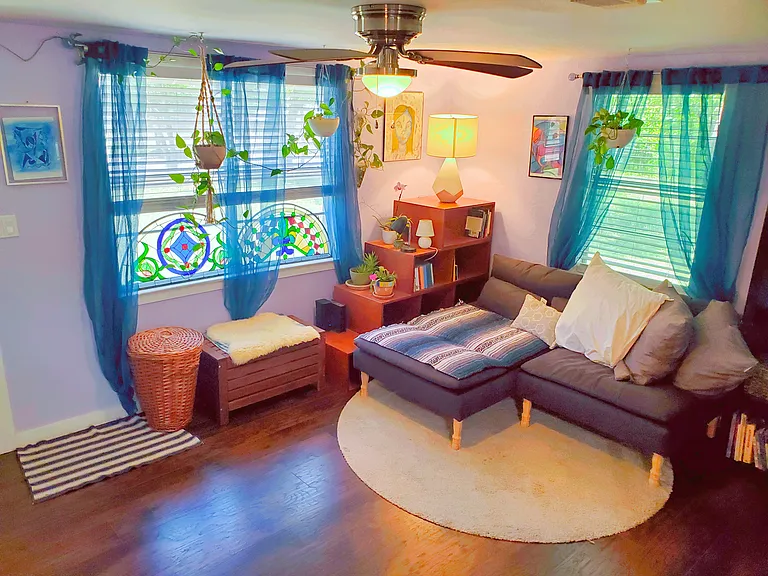 1003 Bugg Ln — Photo 6