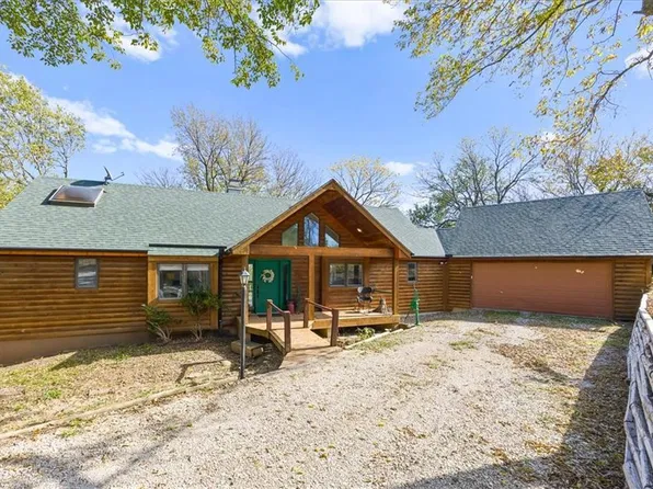 31557 Lookout Rd, Paola, KS 66071