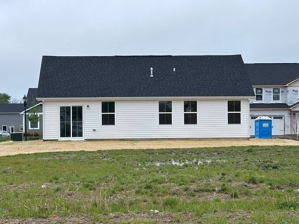 2nd image of 1724 River Birch Dr
