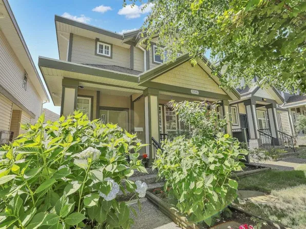 13542 80a Ave, Surrey, BC V3W 8A6