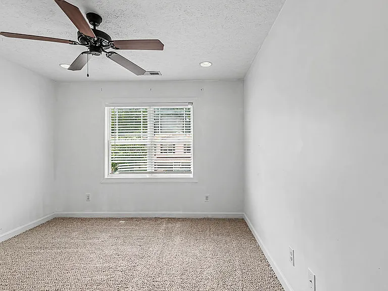 105 Kenan Loop #1 — Photo 15