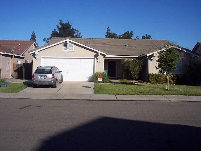 1st image of 3532 Grandi Cir